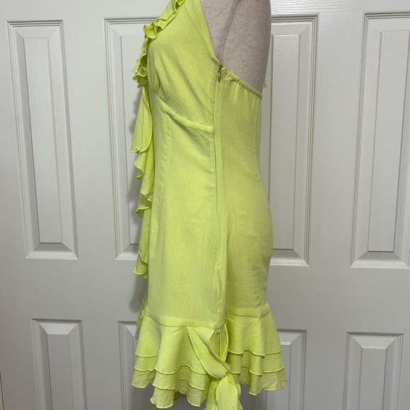 Anthropologie-Charlie Holiday The Zephyr mini dress Size 8. Halter top, ruffles - Picture 6 of 11